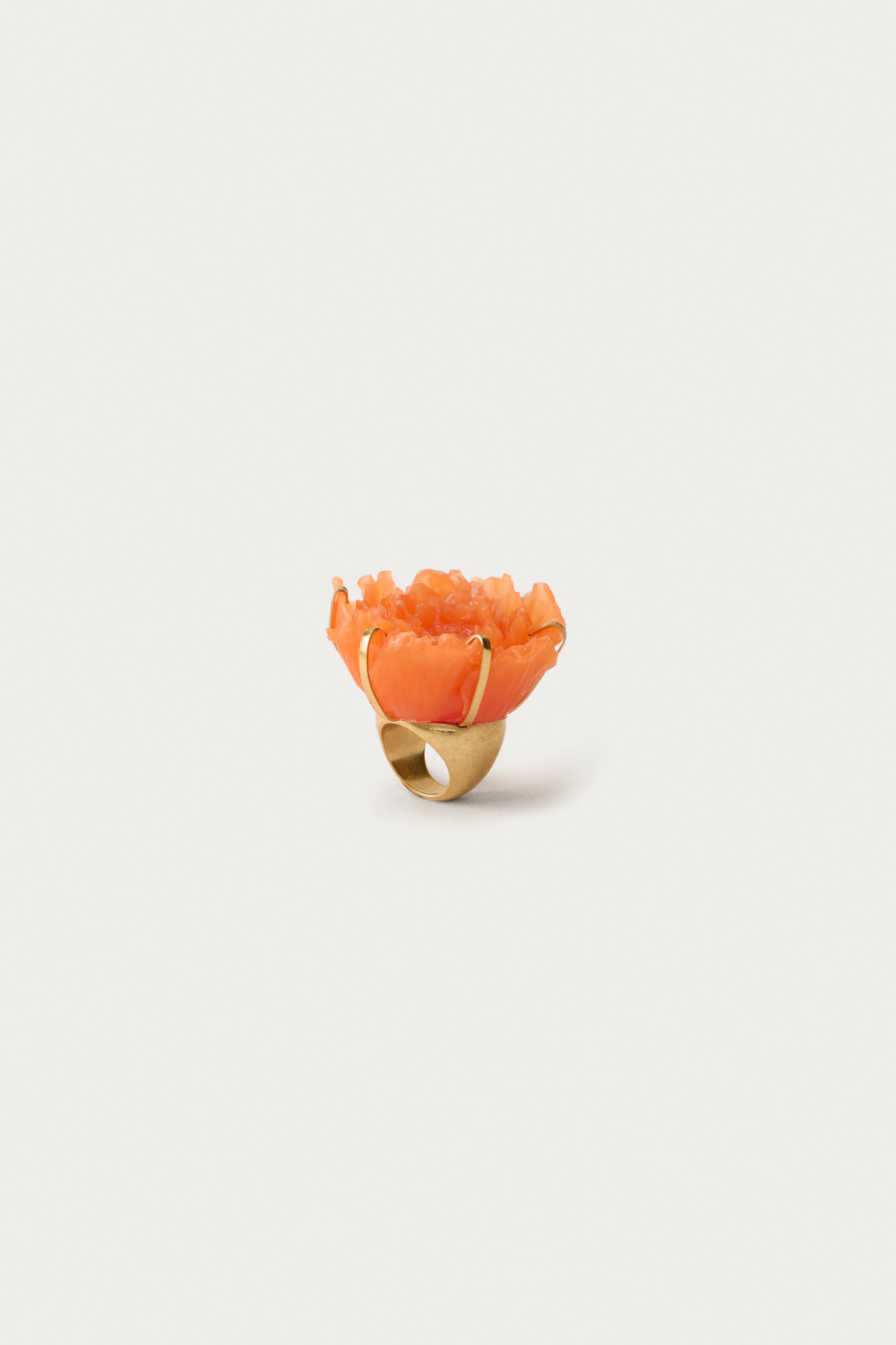 MARISA BERENSON X ZARA EMBOSSED FLOWER MAXI RING